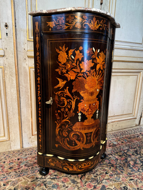 Encoignure 19 eme en marqueterie époque Napoléon 3