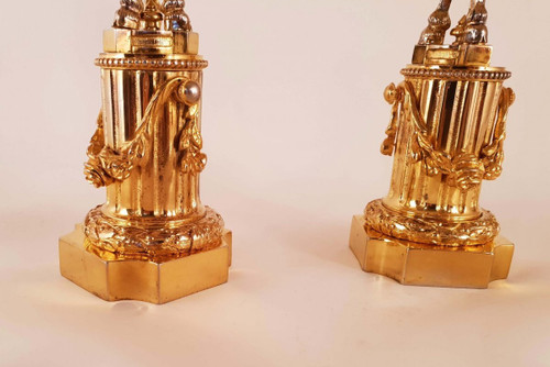 Paar Kerzenhalter mit Athener Widdern