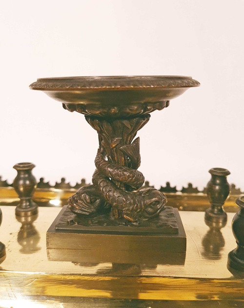Important Writing Case Inkwell with Dolphins" In Bronze Restoration Period