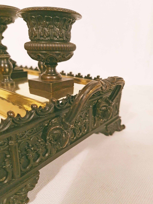Important Writing Case Inkwell with Dolphins" In Bronze Restoration Period