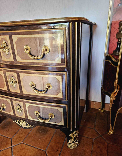 Petite Commode cintrée St Louis XIV Maison Jansen