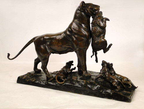 Auguste Cain Scultura in bronzo Leonessa e cuccioli Susse Frères Parigi XIX secolo