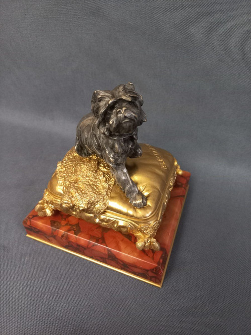 P Lecourtier Schmuckkästchen aus Silberbronze und vergoldeter Bronze