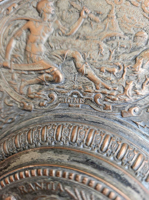 Briot François (1550-1616) tray, original in the Louvre