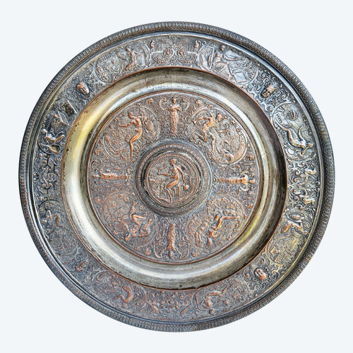 Briot François (1550-1616) tray, original in the Louvre