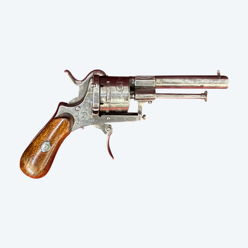 Revolver a spillo, inciso, sei colpi, calibro 7 mm