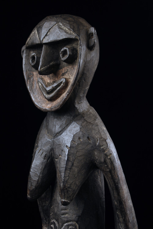 Figure de culte Nogwi, sculpture, art tribal, Papouasie Nouvelle Guinée, art océanien, Statue