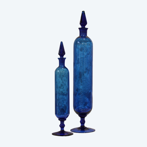 Deux flacons de vitrine de pharmacie en verre soufflé bleu, époque 19ème siècle