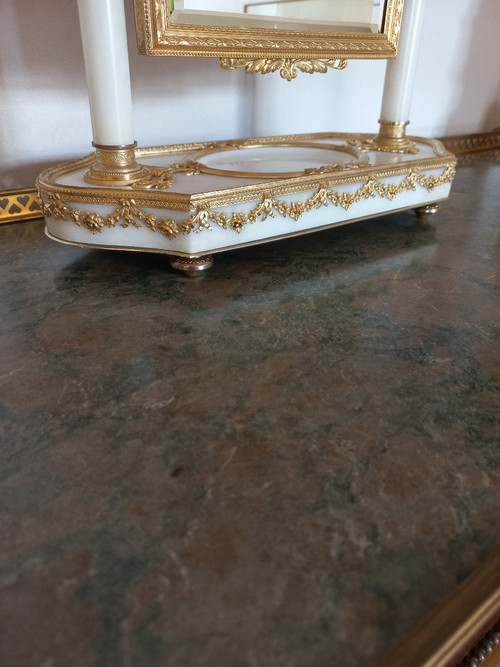 Louis XVI Psyche In Gilt Bronze And Carrara Marble Late 19th Century