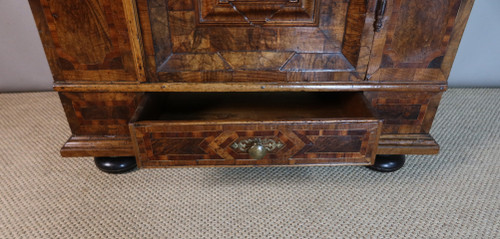 Buffet due corpi fine 17 inizio 18