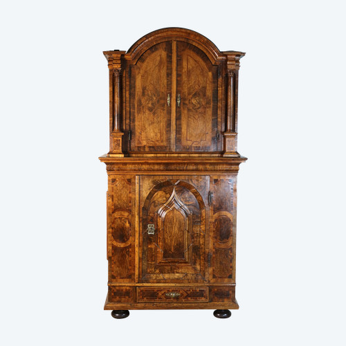 Buffet due corpi fine 17 inizio 18