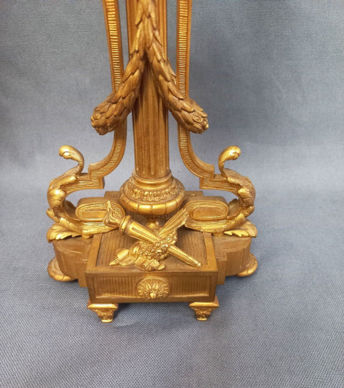 Paire De Candélabres En Bronze Doré Et Ciselé XIXe Siècle St Louis XVI