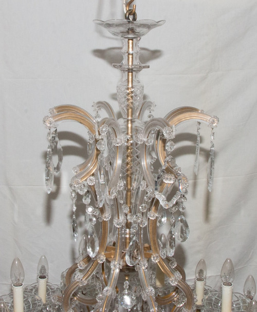 Large Italian Murano Chandelier with 24 Lights Mid 20th Century