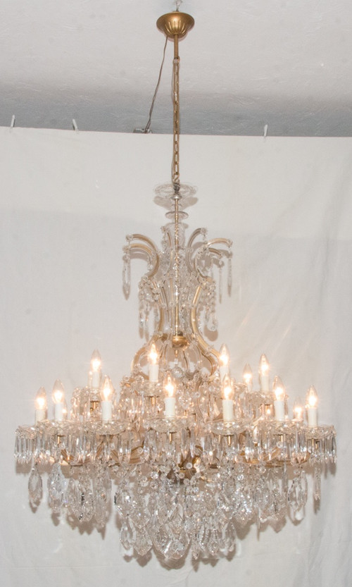 Large Italian Murano Chandelier with 24 Lights Mid 20th Century