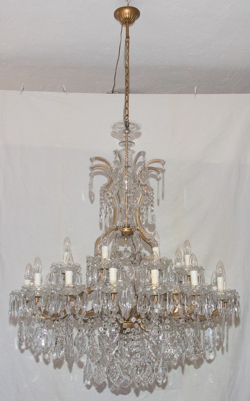 Large Italian Murano Chandelier with 24 Lights Mid 20th Century