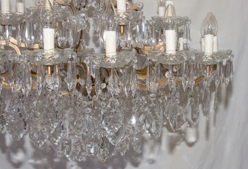 Large Italian Murano Chandelier with 24 Lights Mid 20th Century