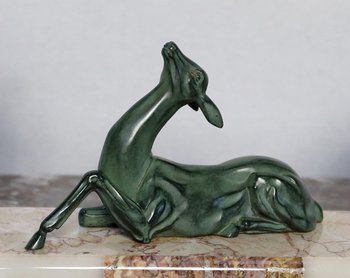 Patinated spelter "Deer and its hinds", Art Deco period - Early 20th century