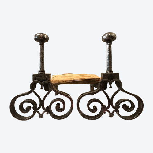 Important old wrought iron andirons from the 18th century 