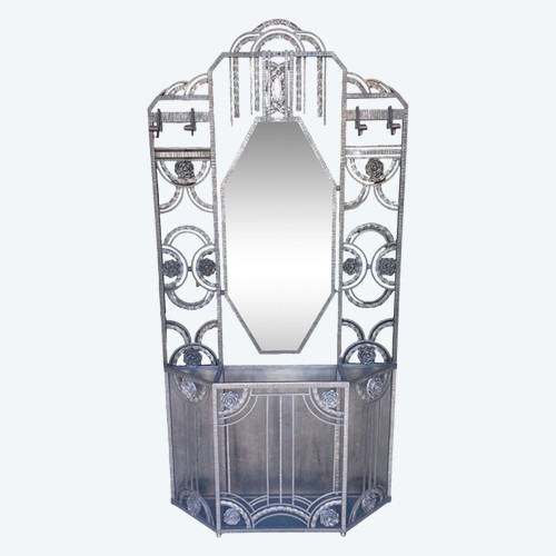 Art-Deco-Garderobe aus ramponiertem Eisen, 1930