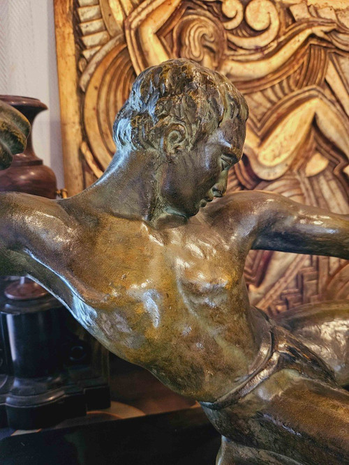 Arciere Art Déco Salvator Riolo in bronzo patinato