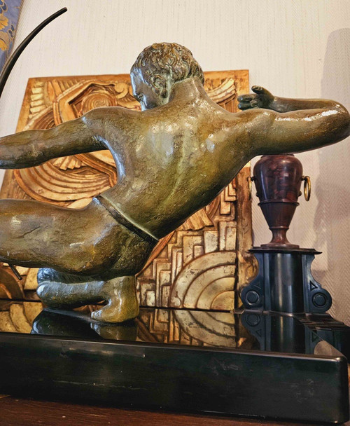 Arciere Art Déco Salvator Riolo in bronzo patinato