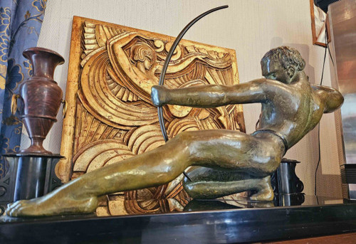 Arciere Art Déco Salvator Riolo in bronzo patinato