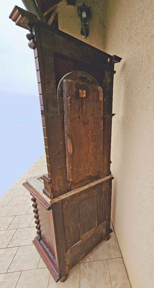Fontaine XVIIIème Et Son Meuble En Noyer