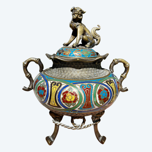 Brûle parfum chinois en émail cloisonné sur cuivre et bronze. XIXème siècle.