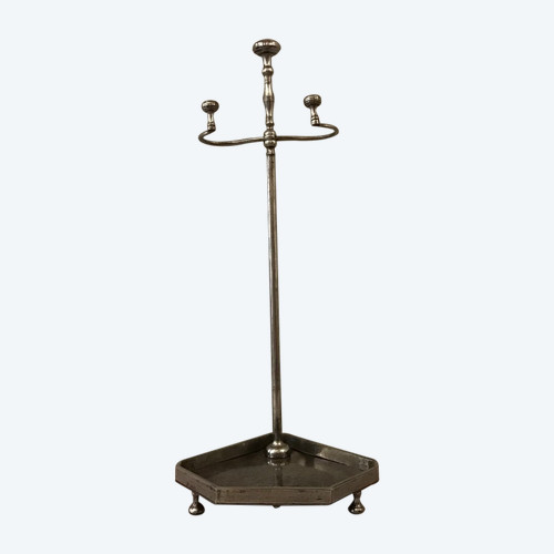 Antique fireplace set in polished and varnished iron from the 19th century 