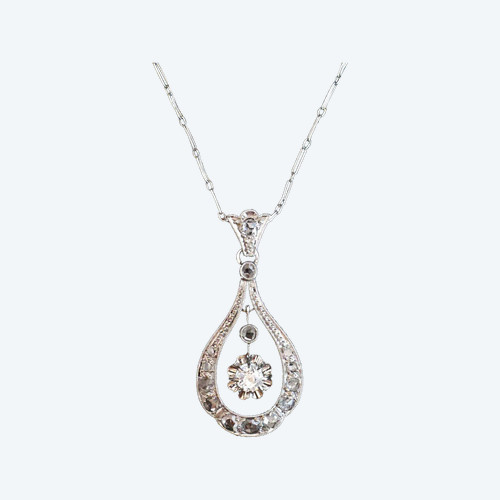 Art Deco Pendant with Diamonds, Platinum and Platinum Chain.