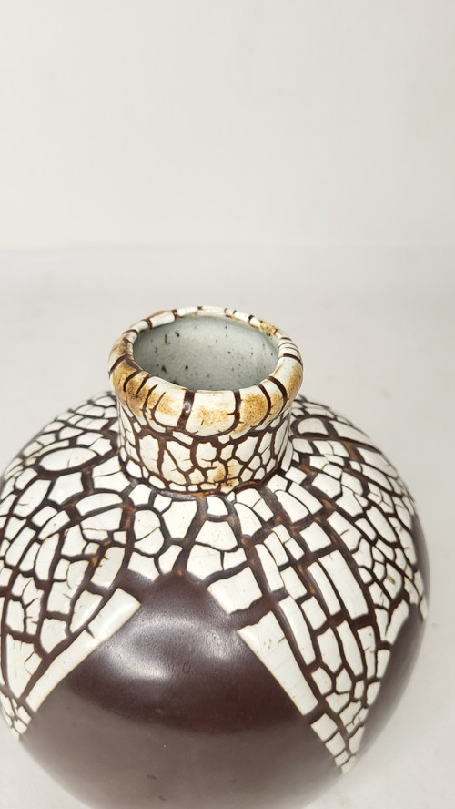 Vase en grès signé L. Pointu 