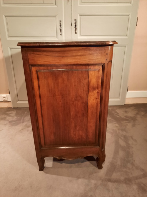 Commode provençale en noyer d’époque XVIIIème siècle.