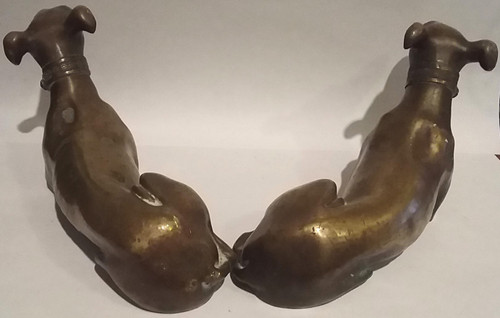 Coppia di levrieri in bronzo del XIX secolo
