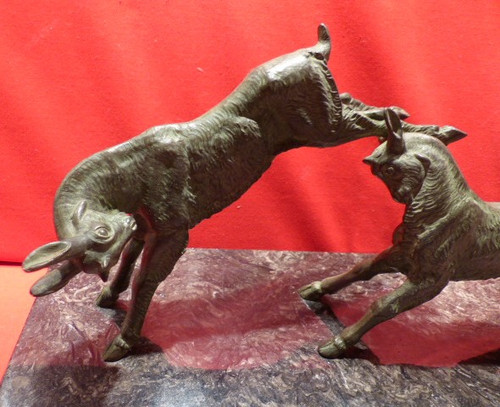 Groupe de 3 chèvres qui font la cabriole époque art déco en bronze signé "leducq"