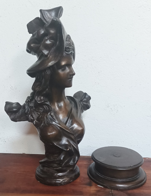 Anton Nelson (1880-1910) Busto femminile in gesso in stile Art Nouveau