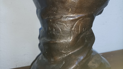 Anton Nelson (1880-1910) Busto femminile in gesso in stile Art Nouveau