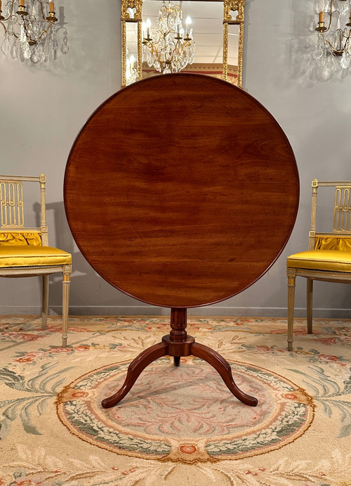 Gueridon Basculant En Acajou d'Epoque Louis XVI Vers 1780