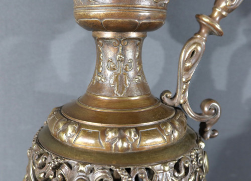 Pair of Bronze Ewers, Art Nouveau – 1910