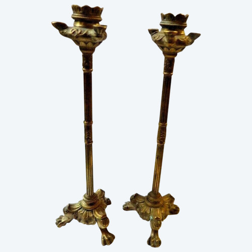 Coppia di candelieri impero in bronzo con piedini ad artiglio di leone