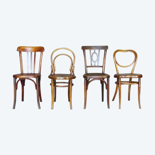 Set de 4 chaises bistrot dépareillées, 1900 à 1930 assises bois, Thonet, Baumann