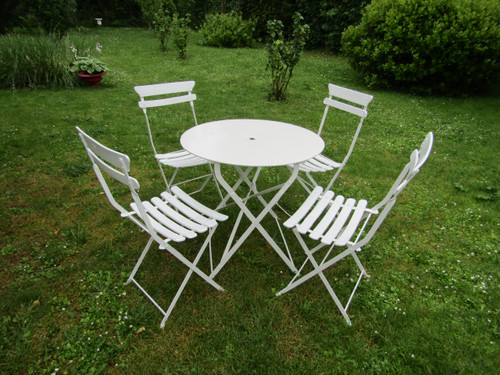 Garden Lounge