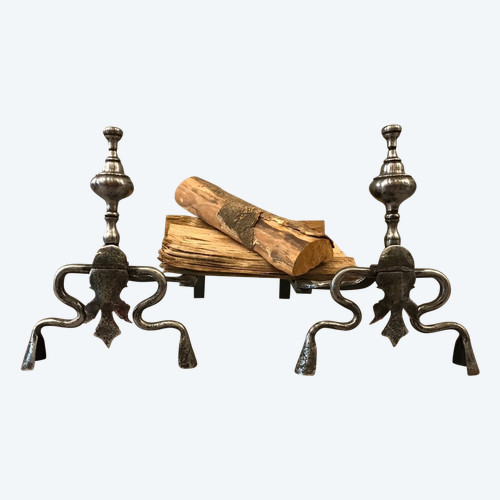 Beautiful pair of old wrought iron andirons from the late 17th century 
