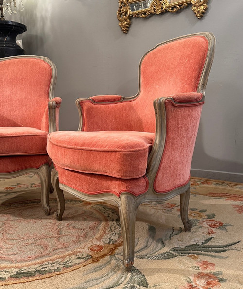 Paire De Bergères En Bois Laqué De Style Louis XV Epoque XIXème