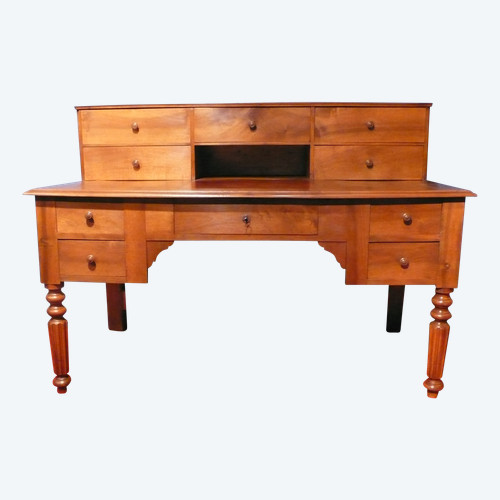 Bureau à gradin en noyer d’époque Louis-Philippe