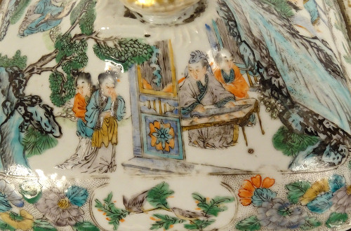 Terrine Couverte Porcelaine Chine Famille Verte Personnages Paysages XVIIIè