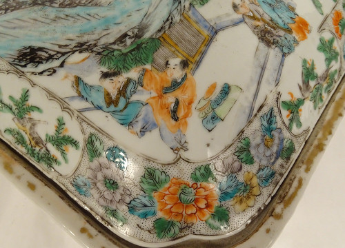 Terrine Couverte Porcelaine Chine Famille Verte Personnages Paysages XVIIIè