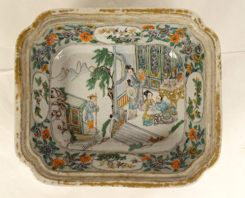 Terrine Couverte Porcelaine Chine Famille Verte Personnages Paysages XVIIIè