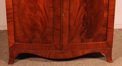 Credenza in mogano Sheraton di Giorgio III - XVIII secolo