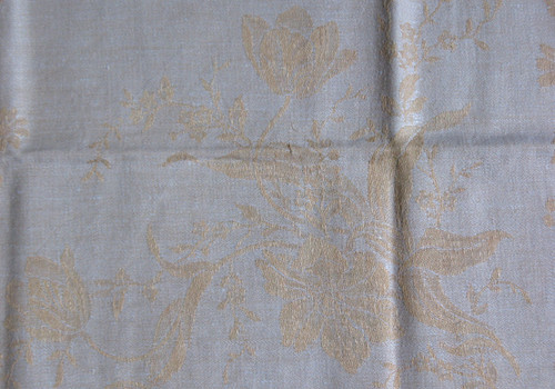 12 napkins in cream floral damask with CR embroidered initials from the early 20th century