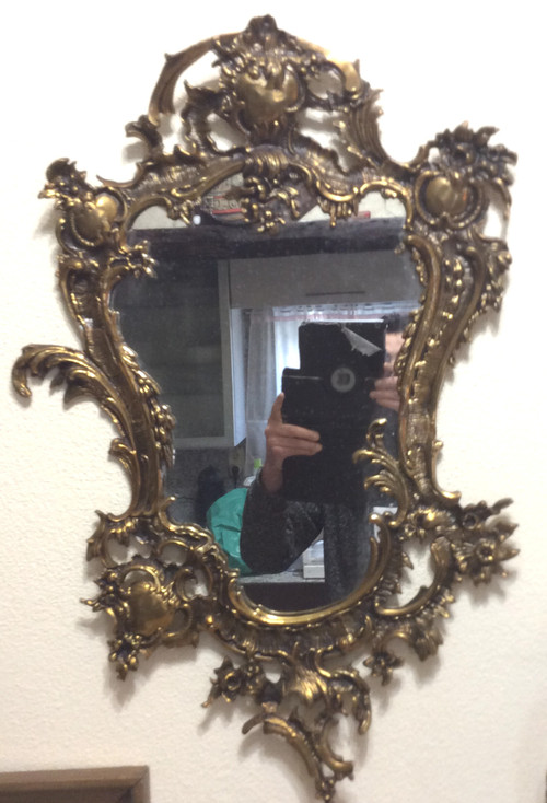Konturenspiegel aus vergoldeter Bronze Stil Louis XV